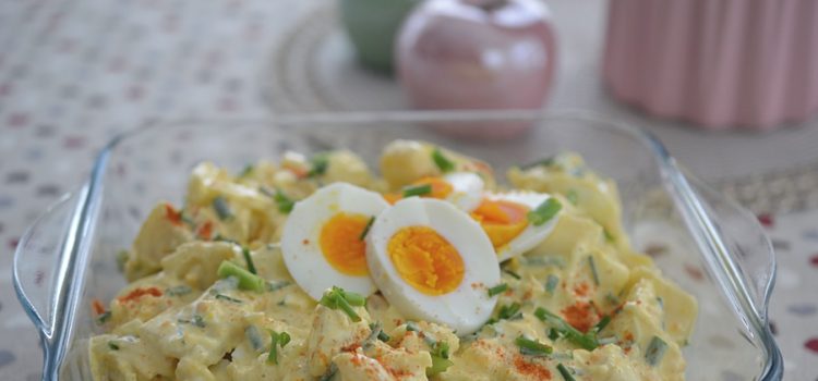 salata de oua cu cartofi